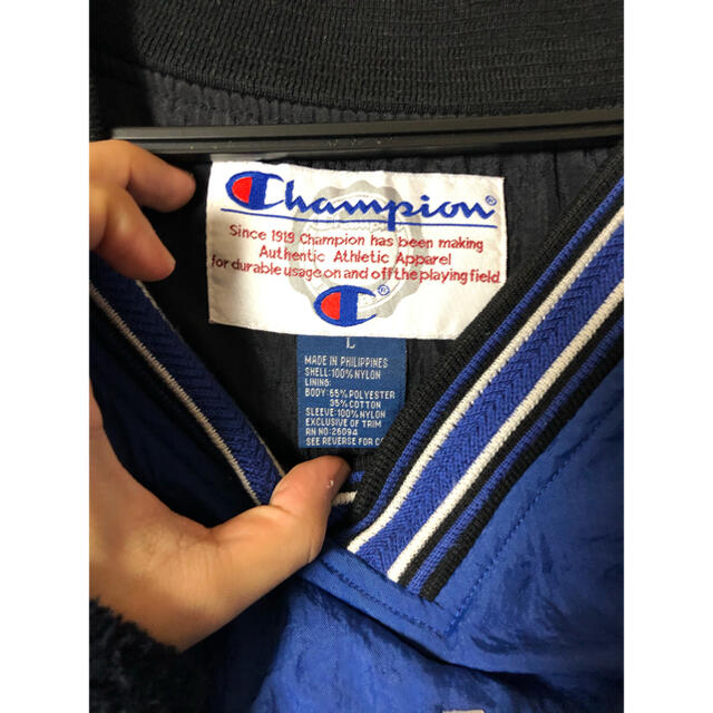 Champion(チャンピオン)のchampion ナイロンジャケット　プルオーバー メンズのジャケット/アウター(ナイロンジャケット)の商品写真