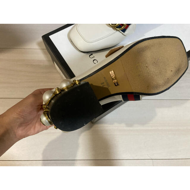 Gucci(グッチ)のGucci グッチパールスターズ レザーミュールパンプスヒール7cm サイズ34 レディースの靴/シューズ(ハイヒール/パンプス)の商品写真