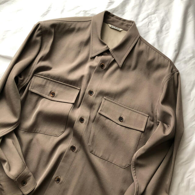 AURALEE WOOL MAX GABARDINE SHIRTSのサムネイル