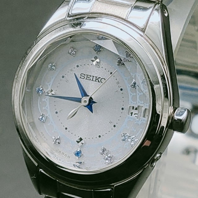 SEIKO(セイコー)のセイコールキア ソーラー電波 SWFH081 スワロフスキー カットガラス  レディースのファッション小物(腕時計)の商品写真