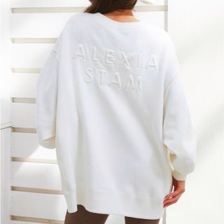 アリシアスタン(ALEXIA STAM)のアリシアスタン Back 3D Logo Sweatshirt スウェット 新品(パーカー)