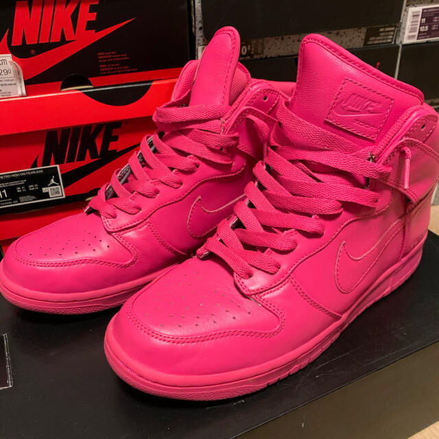 NIKE(ナイキ)のnike id by you dunk hi ピンク　極美品　ambush メンズの靴/シューズ(スニーカー)の商品写真