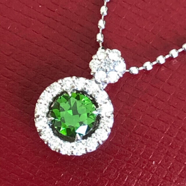冬バーゲン☆】 天然非加熱デマントイドガーネット0.26ct ダイヤPt 900 冬バーゲン☆】 天然非加熱デマントイドガーネット0.26ct ダイヤPt 900