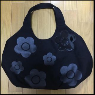 マリークワント(MARY QUANT)のラバーニュアンス トート ♡ フラワー(トートバッグ)