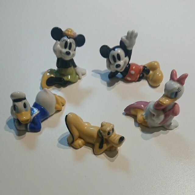Disney ディズニー 陶器箸置き ５点セットの通販 By Mk S Shop ディズニーならラクマ