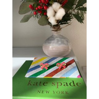 ケイトスペードニューヨーク(kate spade new york)のまっちゃそ様専用　ケイトスペード　リボン　ピアス(ピアス)