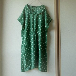 シャンブルドゥシャーム(chambre de charme)の【かさ様専用】ドット柄ワンピース(ひざ丈ワンピース)