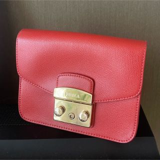 フルラ(Furla)のFURLA フルラ メトロポリス ショルダーバッグ　サーモンピンク ハンドバッグ(ショルダーバッグ)