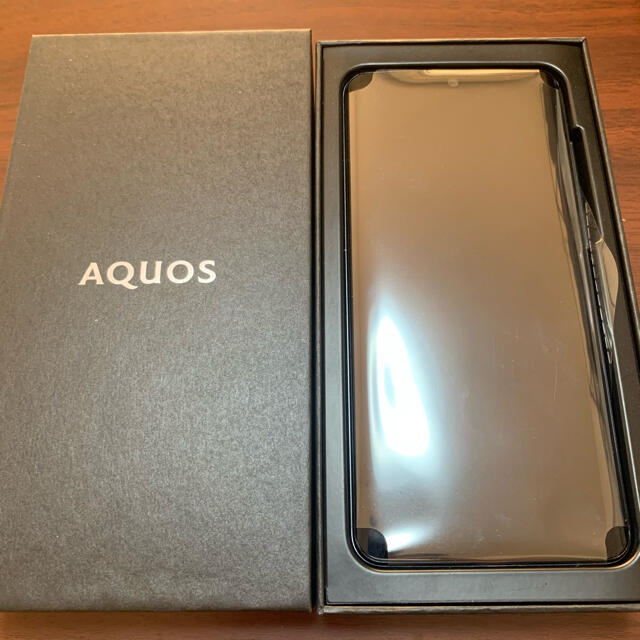 AQUOS ZERO 2 906SH SIMロック解除済シムロック解除