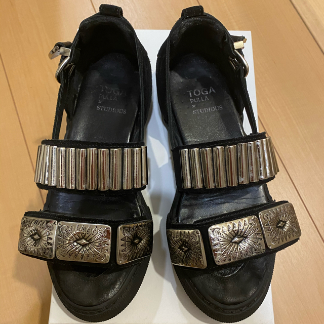 〈週末限定値下げ〉TOGA PULLA METAL SNEAKER SANDALストゥディオス