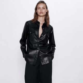 ザラ(ZARA)のZARA タグ付きレザー風シャツジャケット(シャツ/ブラウス(長袖/七分))