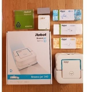 アイロボット(iRobot)のIROBOT ブラーバジェット 240+別購入洗濯可能交換用パット3枚付(掃除機)