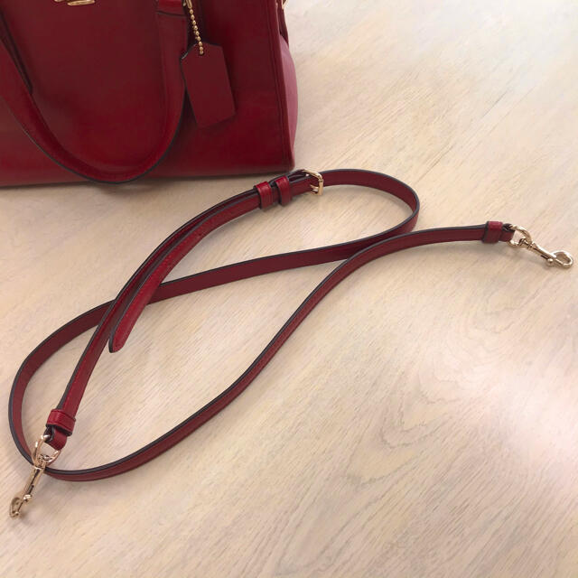 COACH(コーチ)の【美品】coach コーチ ショルダーバッグ レディースのバッグ(ショルダーバッグ)の商品写真