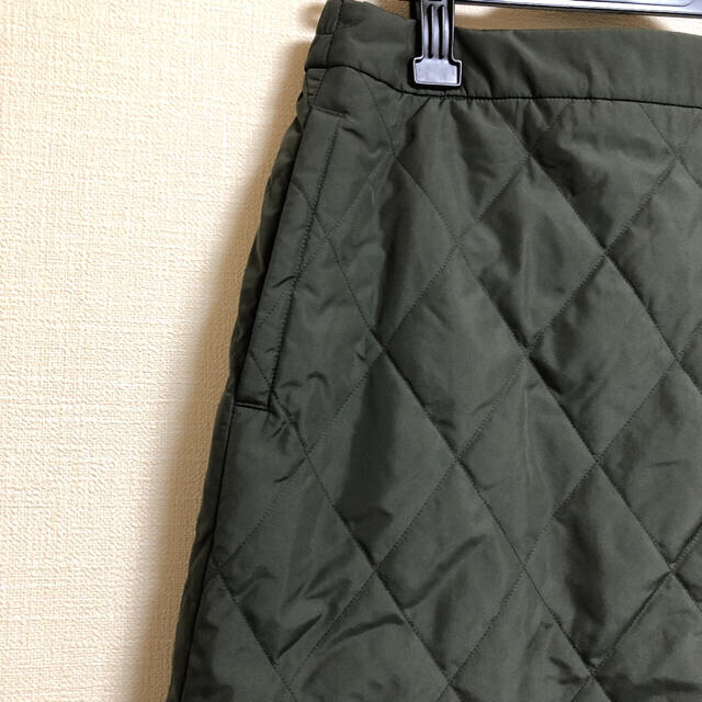 UNIQLO(ユニクロ)の新品タグ付　今期　ユニクロ防風ウォームイージースカート レディースのスカート(ひざ丈スカート)の商品写真