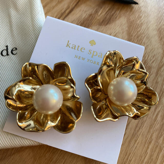 kate spade new york(ケイトスペードニューヨーク)のケイトスペード   ピアス レディースのアクセサリー(ピアス)の商品写真