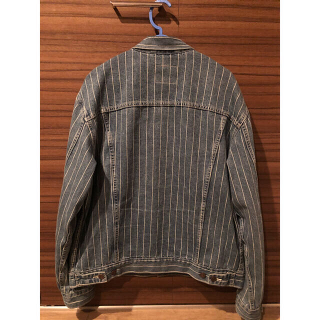 Supreme(シュプリーム)のSupreme  Levi’s Pinstripe Trucker Jacket メンズのジャケット/アウター(Gジャン/デニムジャケット)の商品写真