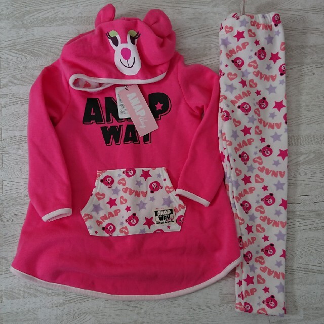 ANAP(アナップ)のANAP ２点ｾｯﾄ 110㎝ キッズ/ベビー/マタニティのキッズ服女の子用(90cm~)(Tシャツ/カットソー)の商品写真