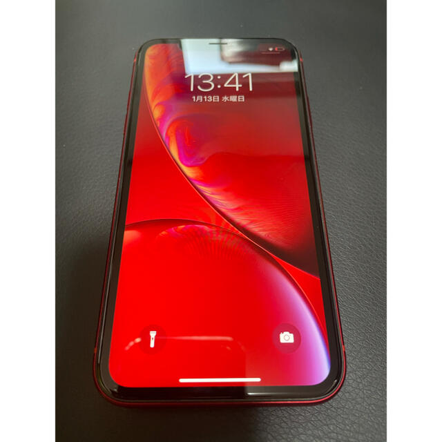 iPhone(アイフォーン)のiPhone xr 128gb レッド　美品　simフリー　5％オフ スマホ/家電/カメラのスマートフォン/携帯電話(スマートフォン本体)の商品写真