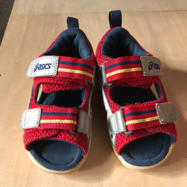 asics(アシックス)のasicsサンダル⭐︎size14㎝ キッズ/ベビー/マタニティのベビー靴/シューズ(~14cm)(サンダル)の商品写真