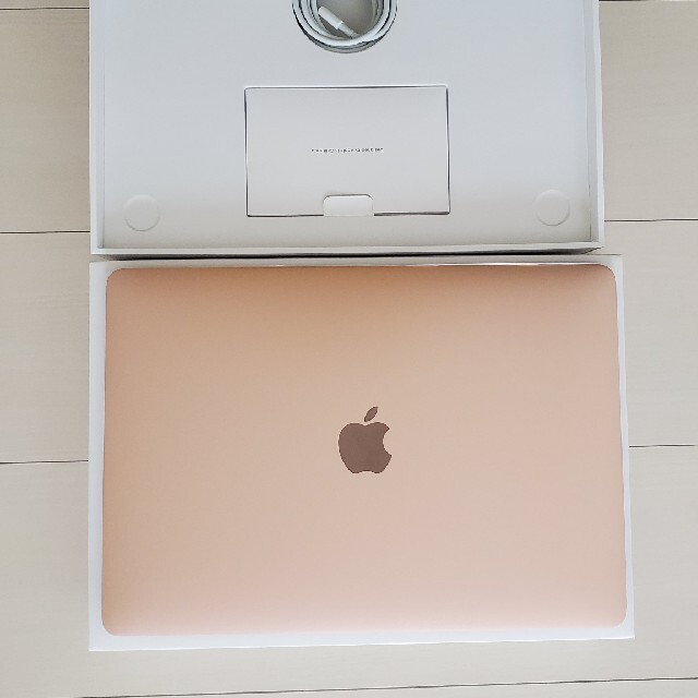 Apple - Macbook air 2020