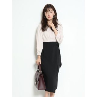 ジャスグリッティー(JUSGLITTY)の新品タグ付ジャスグリッティー👗ワンピース(ひざ丈ワンピース)