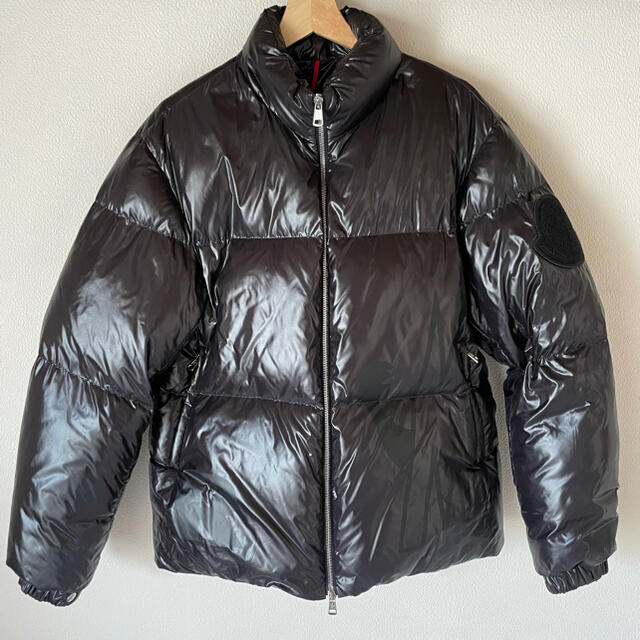 超美品 MONCLER 19AW 黒 ダウンジャケット フリージアン 極美品