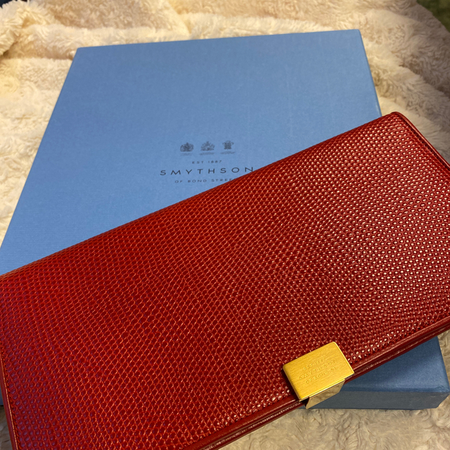 【新品未使用】箱付き smythson トラベルウォレット レッド