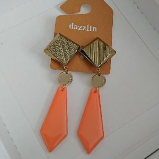 ダズリン(dazzlin)のdazzlin イヤリング(イヤリング)