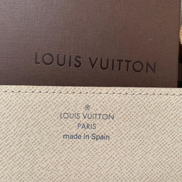 LOUIS VUITTON(ルイヴィトン)のLOUIS VUITTON  ルイヴィトン　名刺入れ　ダミエ レディースのファッション小物(名刺入れ/定期入れ)の商品写真