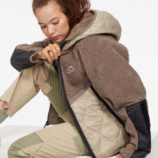 ナイキ(NIKE)のNIKE スポーツウェア ヘリテージ ジャケット　完売品(ダウンコート)