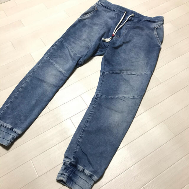 ZARA(ザラ)のFrench様専用　ZARA MAN スウェット　ジーンズ　L 32 メンズのパンツ(デニム/ジーンズ)の商品写真