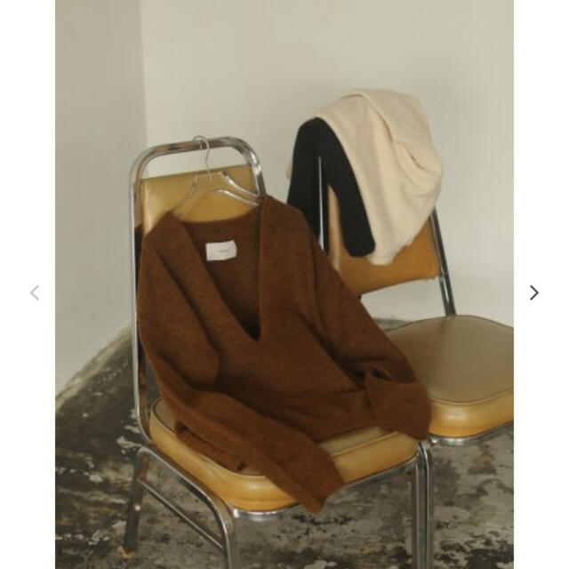 Uneck Soft Knit/    新品未使用　ブラウン