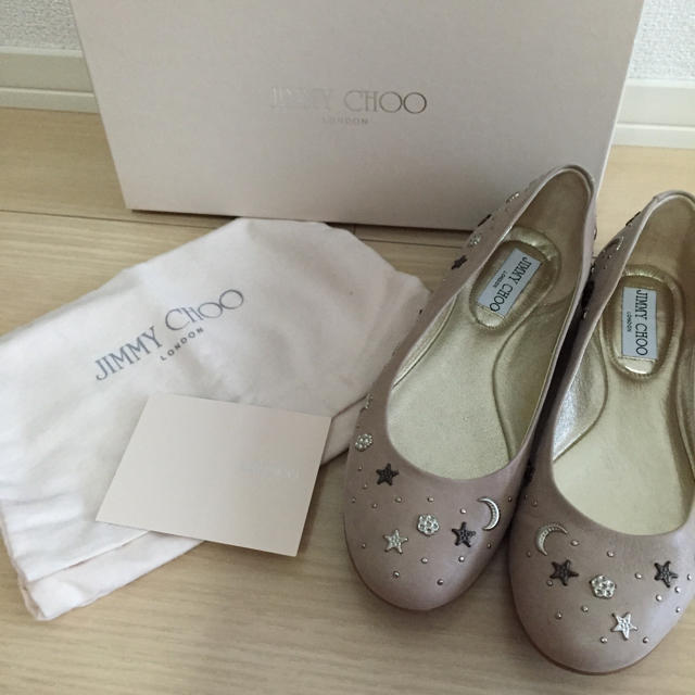 JIMMY CHOO(ジミーチュウ)のふくちゃん様★有難うございます^^ レディースの靴/シューズ(バレエシューズ)の商品写真