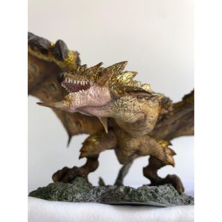 カプコン(CAPCOM)のモンスターハンターフィギュア　リオレイア希少種(ゲームキャラクター)