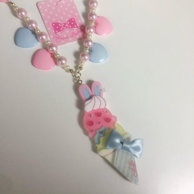 Angelic Pretty(アンジェリックプリティー)のAngelic Pretty リリカルバニー アイスクリーム ネックレス 未使用 レディースのアクセサリー(ネックレス)の商品写真