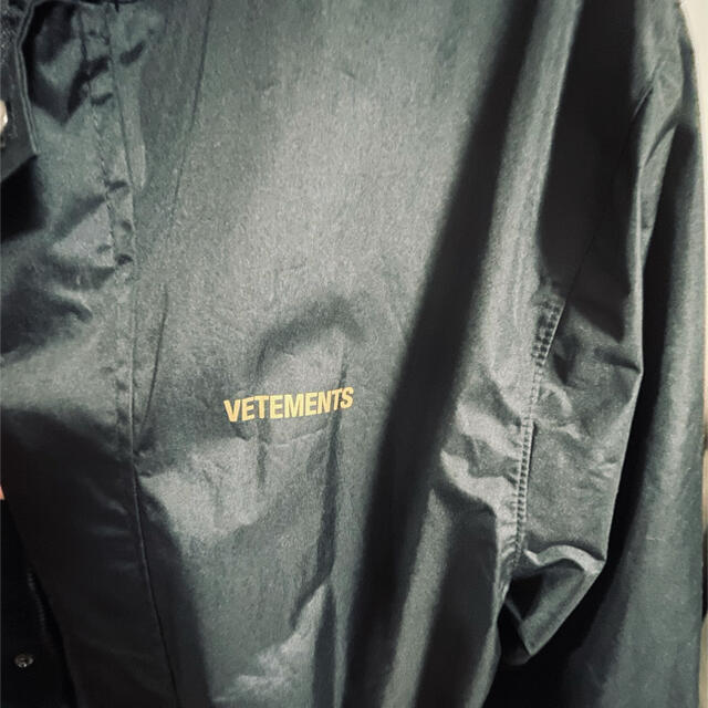 カー様専用最終値下げ vetements レインコート | bombaytools.com