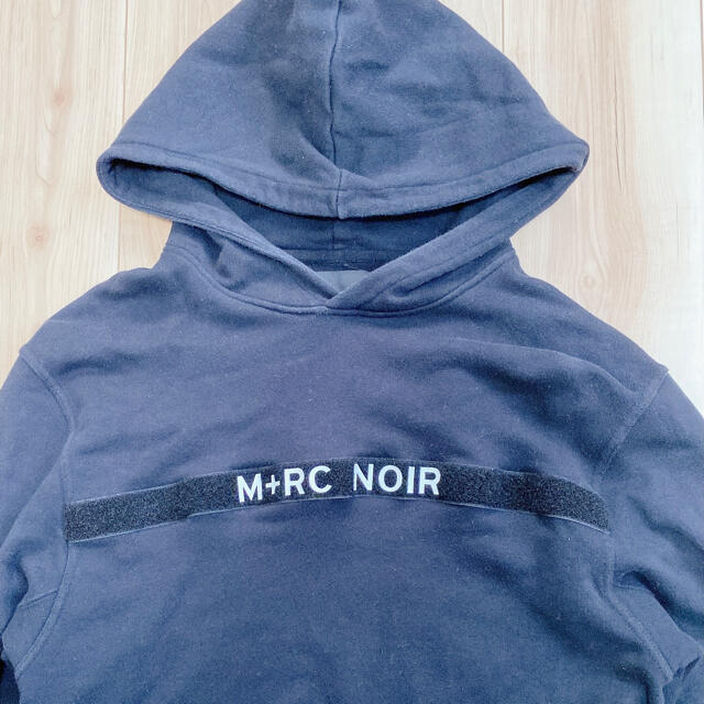 M+RC NOIR