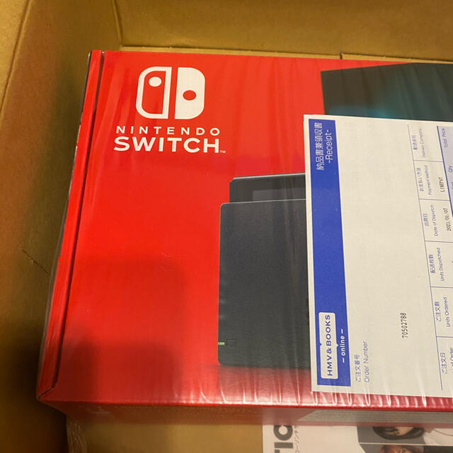 新品未開封品 Nintendo Switch ネオンブルー/ネオンレッド-