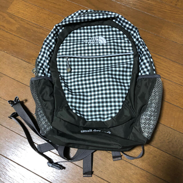 THE NORTH FACE(ザノースフェイス)の【値下げ】THE NORTH  FACE キッズ リュック キッズ/ベビー/マタニティのこども用バッグ(リュックサック)の商品写真