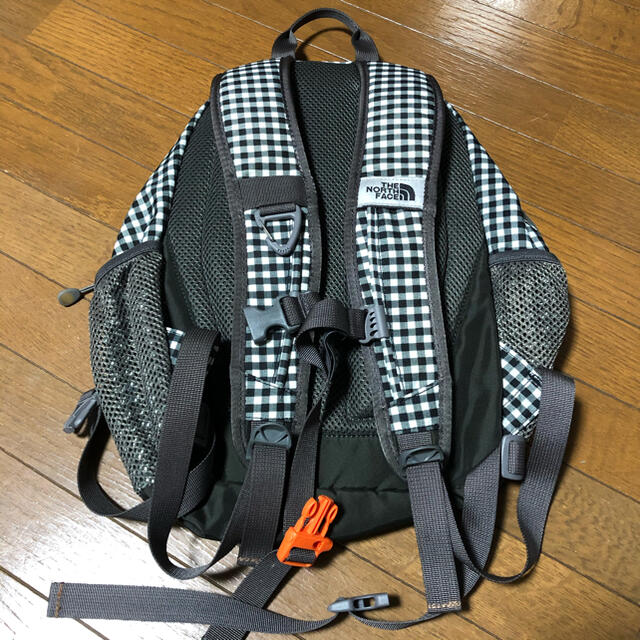 THE NORTH FACE(ザノースフェイス)の【値下げ】THE NORTH  FACE キッズ リュック キッズ/ベビー/マタニティのこども用バッグ(リュックサック)の商品写真