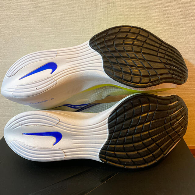 NIKE ナイキ ヴェイパーフライ ネクスト% 27.0cm 新品　箱付き 1