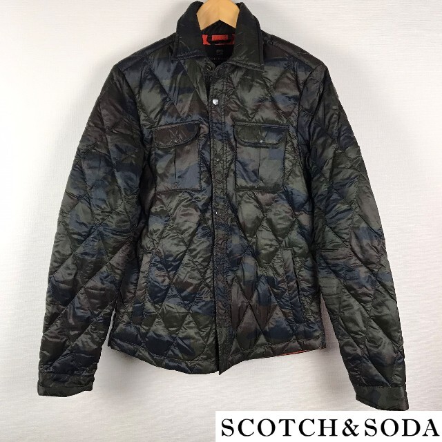 SCOTCH & SODA(スコッチアンドソーダ)の美品 スコッチ&ソーダ ダウンジャケット 迷彩 サイズS メンズのジャケット/アウター(ダウンジャケット)の商品写真