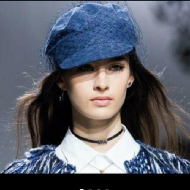 Christian Dior(クリスチャンディオール)のdior チュール キャスケット 帽子 レディースの帽子(キャスケット)の商品写真