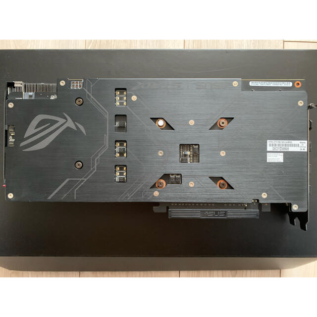 ASUS(エイスース)のASUS ROG STRIX-GTX1060-O6G-GAMING スマホ/家電/カメラのPC/タブレット(PCパーツ)の商品写真