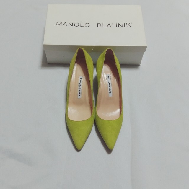 manolo blahnik bbライムグリーンパンプス