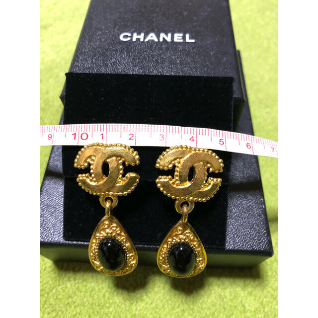 シャネル  CHANEL  イヤリング　黒×ゴールド　ヴィンテージ　レア