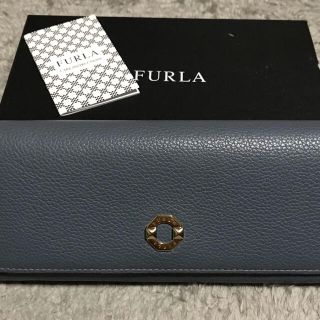 フルラ(Furla)のkie様専用です！フルラ　綺麗なお色の財布　美品(財布)