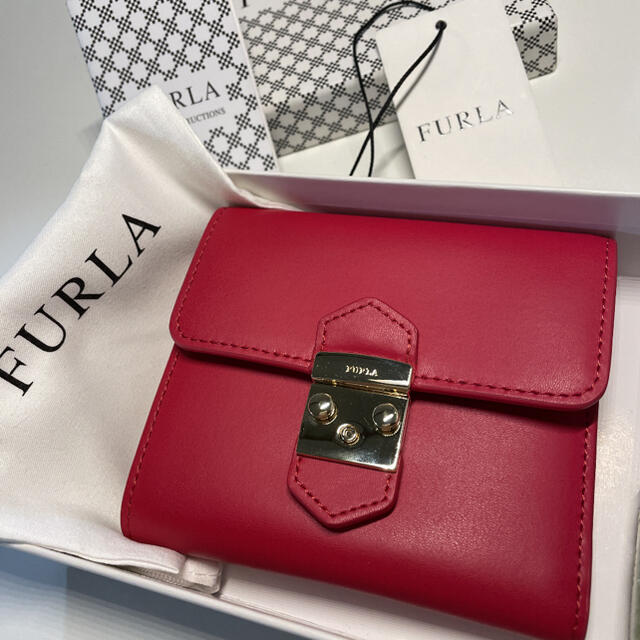 Furla(フルラ)の正規品♥︎FURLA メトロポリス  バイフォールド 折り財布 レディースのファッション小物(財布)の商品写真
