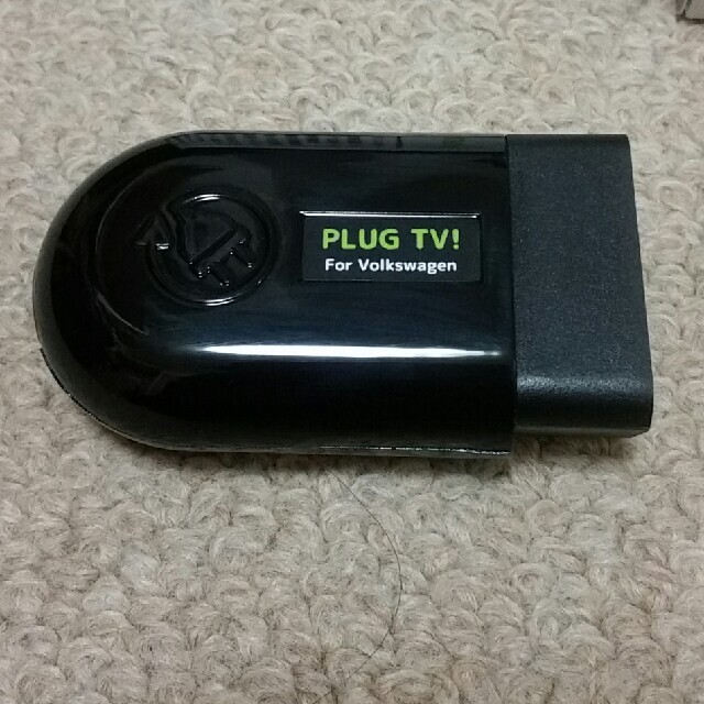 Volkswagen(フォルクスワーゲン)の新品　PLUG TV For Volkswagen　ナビ、テレビキャンセラー 自動車/バイクの自動車(カーナビ/カーテレビ)の商品写真