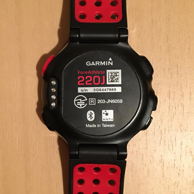 GARMIN(ガーミン)のGarmin(ガーミン) ForeAthlete 220J メンズの時計(腕時計(デジタル))の商品写真